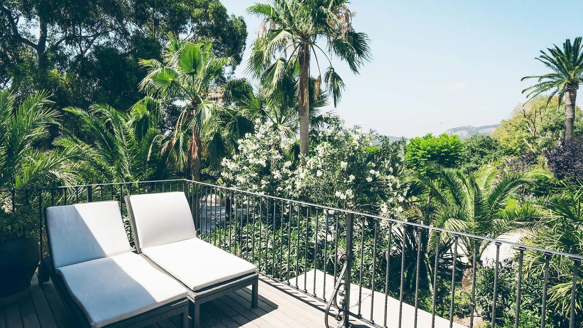אס קפדיאה Castell Son Claret - The Leading Hotels Of The World