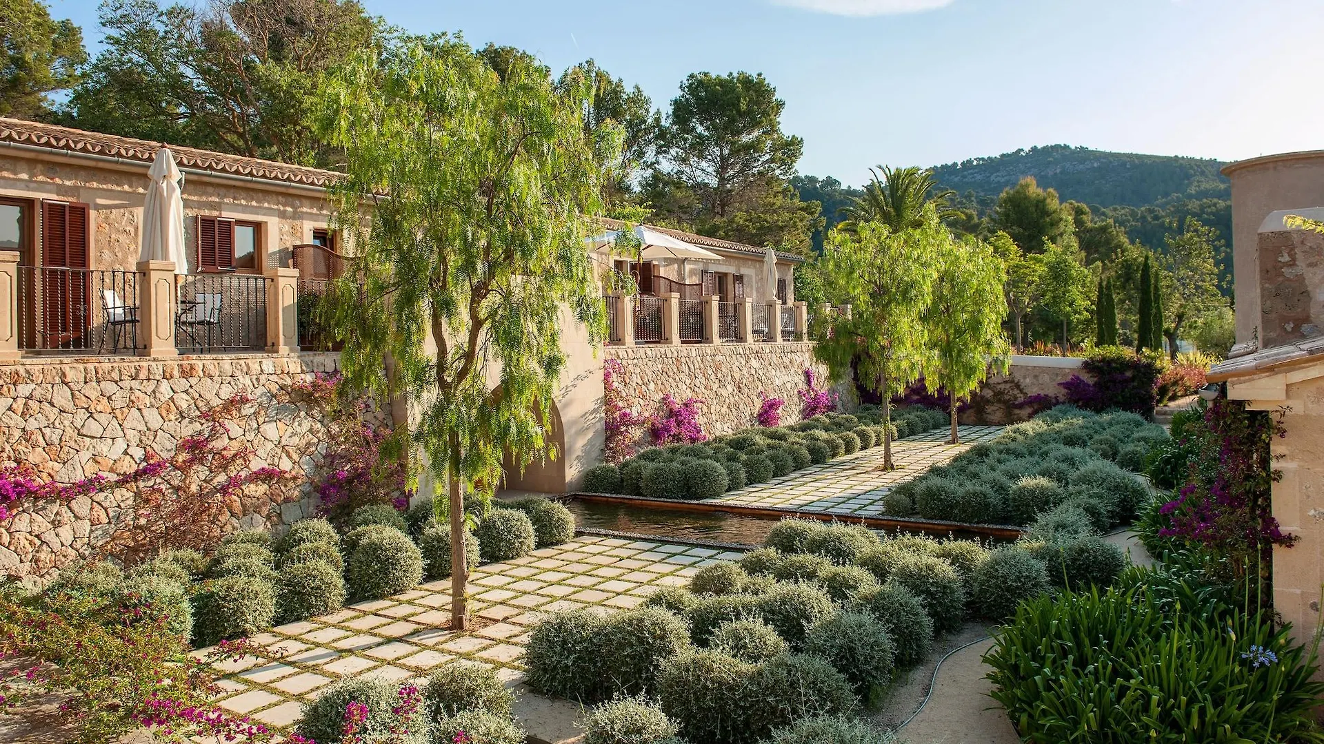 אס קפדיאה Castell Son Claret - The Leading Hotels Of The World 5*, אס קפדיאה ספרד