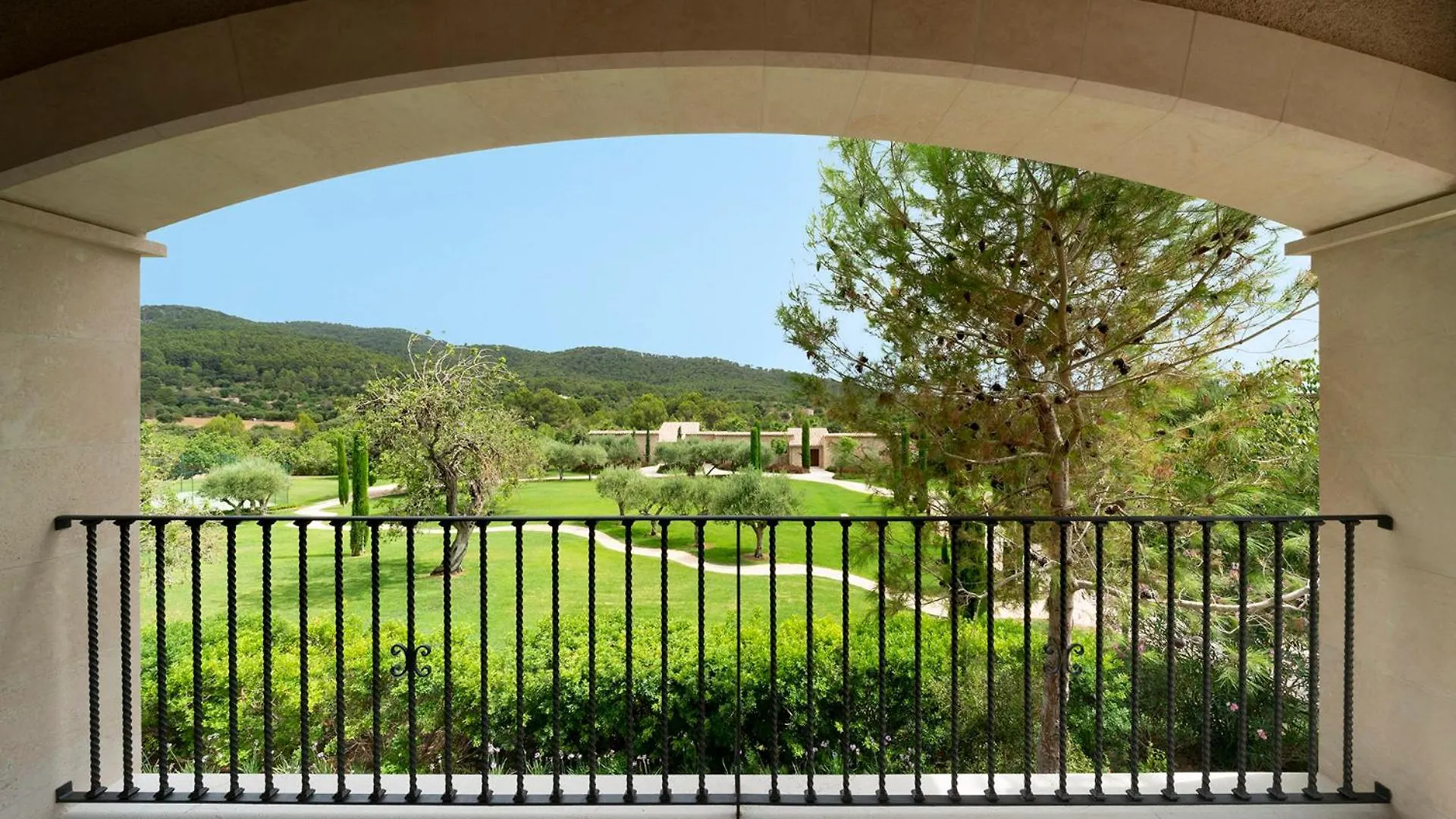 Castell Son Claret - The Leading Hotels Of The World Es Capdella