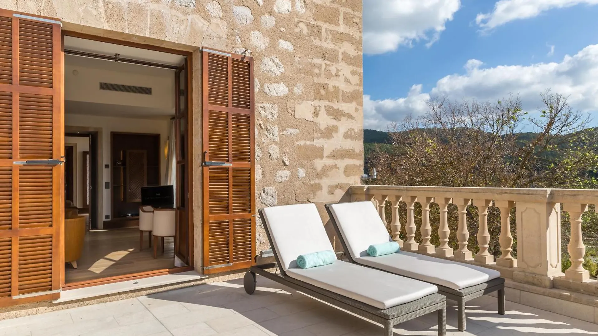 *****  Castell Son Claret - The Leading Hotels Of The World Es Capdella Spain