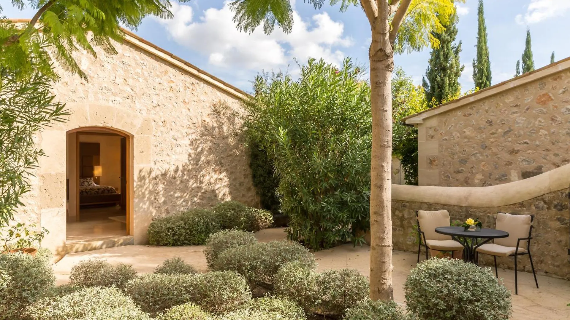 Castell Son Claret - The Leading Hotels Of The World Es Capdella