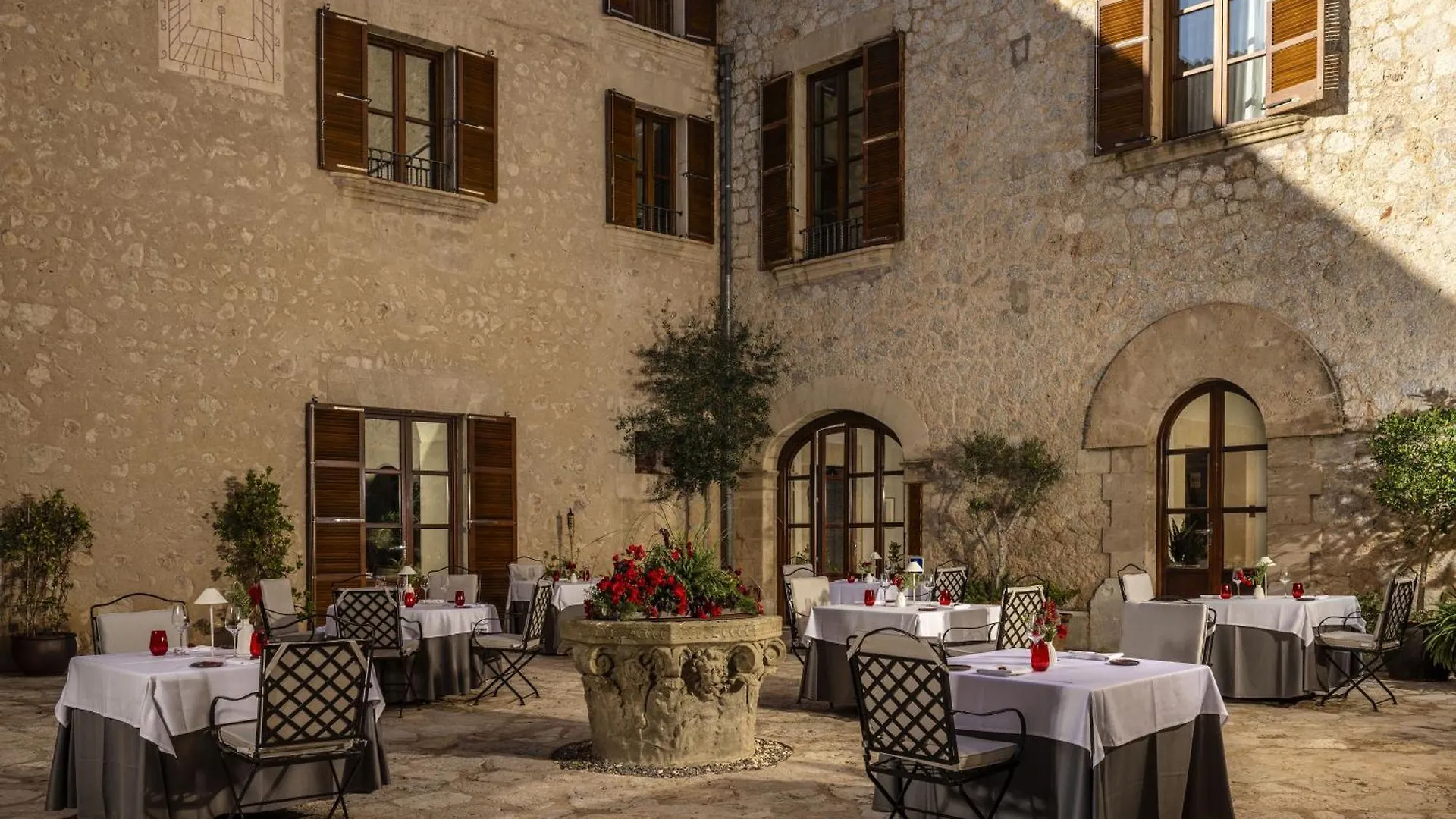Castell Son Claret - The Leading Hotels Of The World Es Capdella